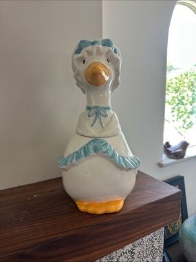 Vintage Ceramic Duck Cookie Jar in White and Blue